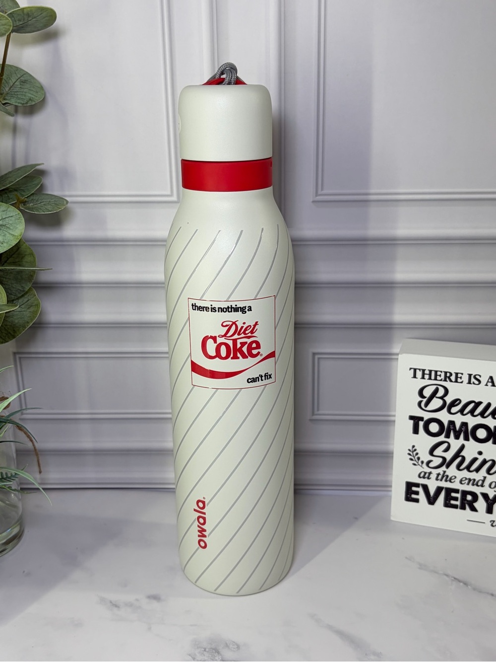 Owala Diet Coke 24oz FreeSip Twist BNWOT - see photos & description